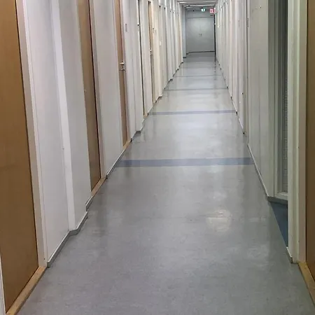 Office House Services 215 Albergue *